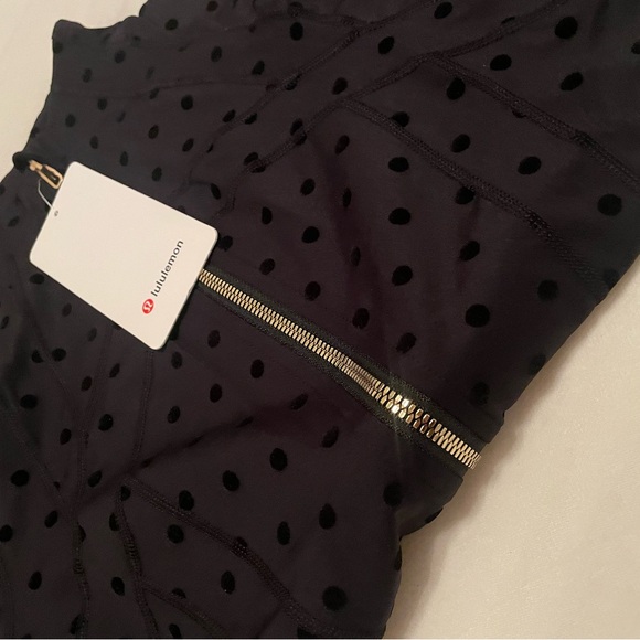 Lululemon jacket - Picture 3 of 3